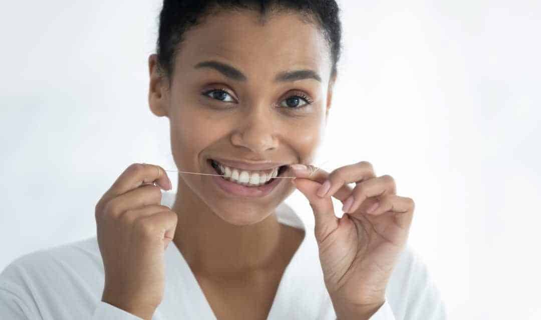 Basic steps to floss your teeth